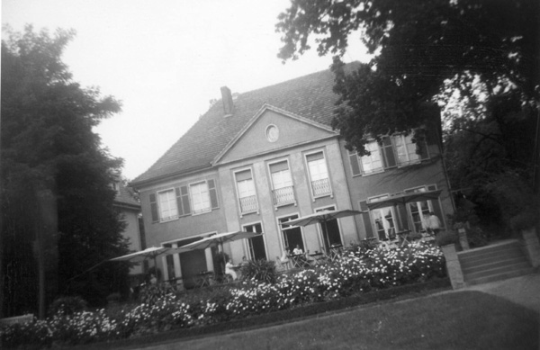 Brownie 127 photography by Barbara Dyrschka